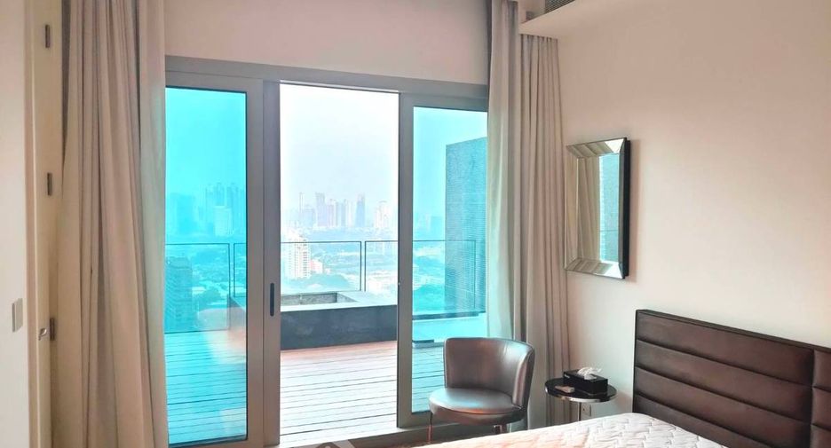 For sale 2 bedrooms condo in Pathum Wan, Bangkok