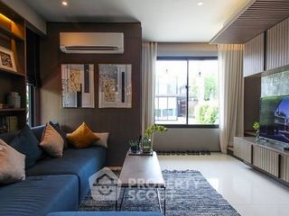 出售 4 卧室 联排别墅 在 Lat Phrao, 曼谷