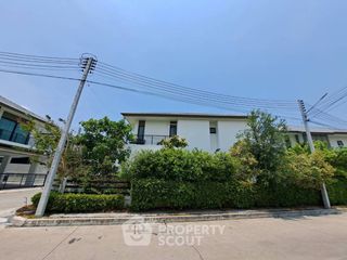 出售 4 卧室 独立屋 在 Mueang Chon Buri, Chon Buri