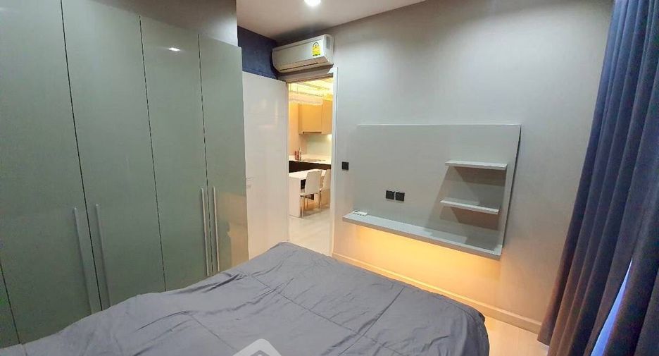 For sale 2 bedrooms condo in Phaya Thai, Bangkok