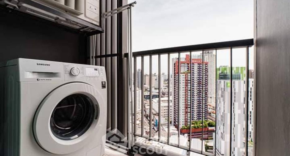 For sale 1 bed condo in Khlong Toei, Bangkok