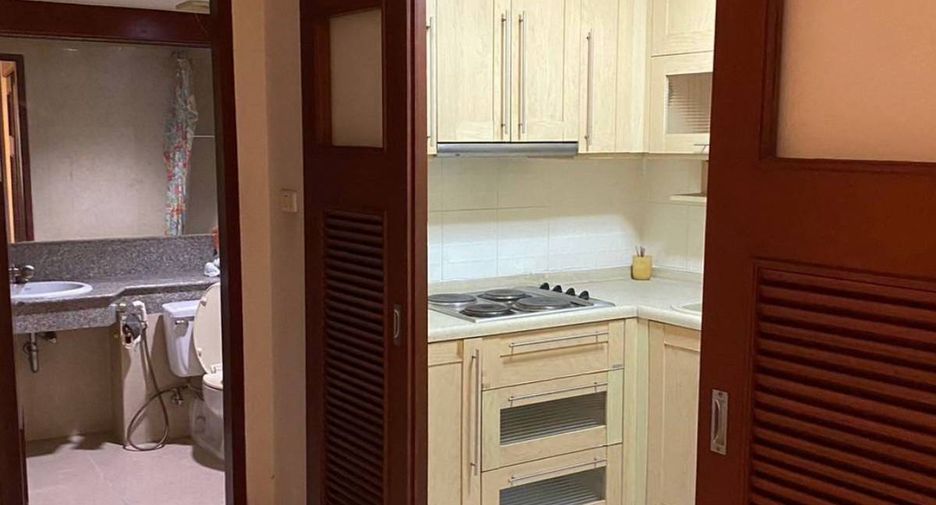 For sale 2 bedrooms condo in Bang Kho Laem, Bangkok