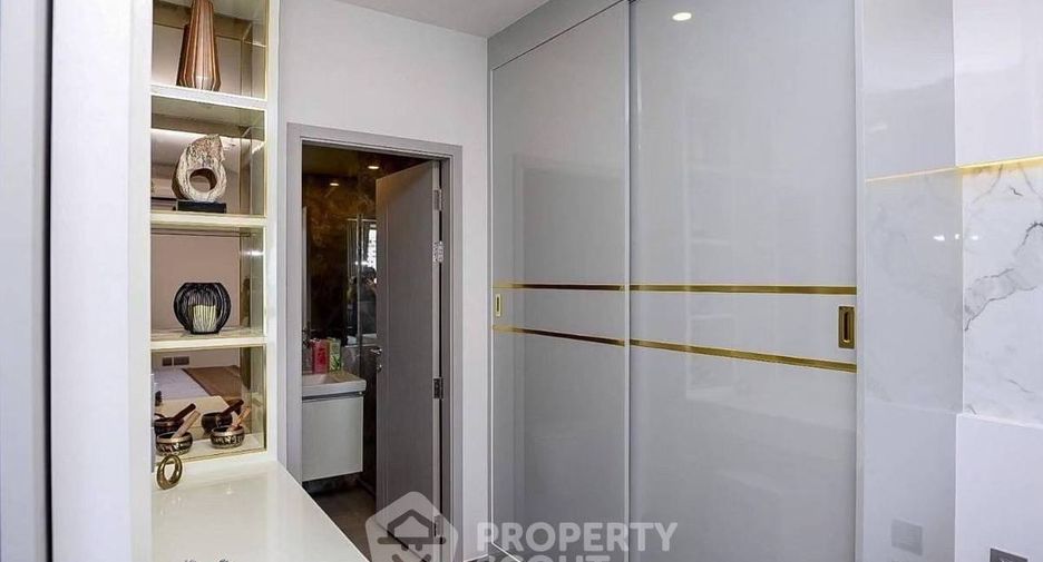 For sale 1 bed condo in Pathum Wan, Bangkok