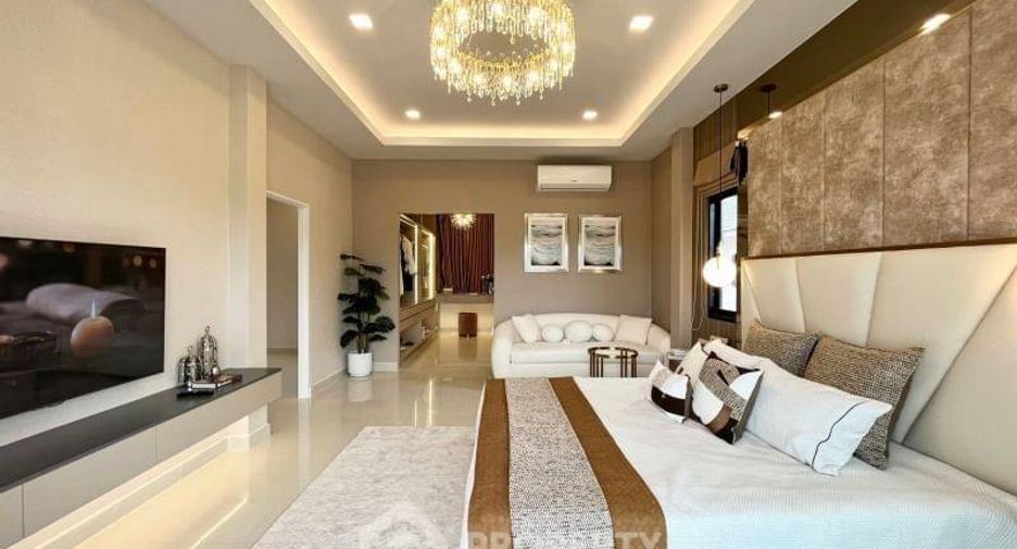 For sale 4 bedrooms villa in Bang Lamung, Chonburi