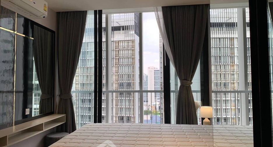 For sale 1 bed condo in Khlong Toei, Bangkok