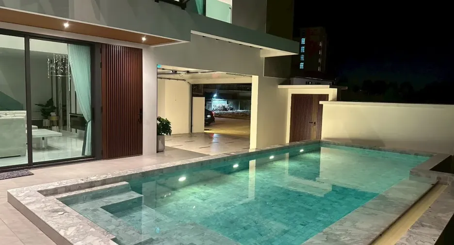 For rent 4 bedrooms house in Jomtien, Pattaya