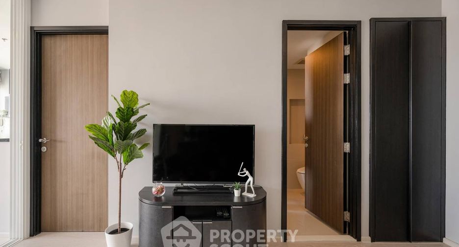 For sale 1 bed condo in Khlong Toei, Bangkok