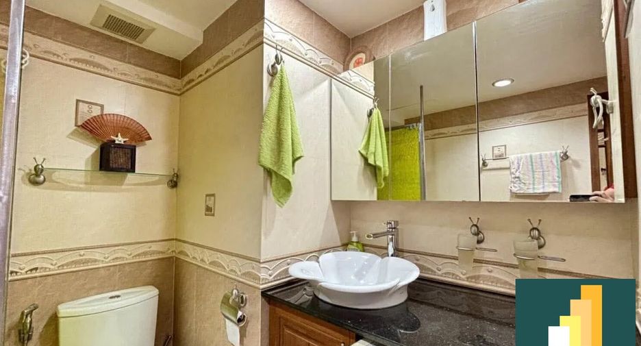 For sale 1 bed condo in Jomtien, Pattaya