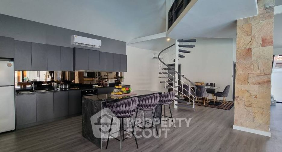 For rent and for sale 3 bedrooms villa in East Pattaya, Pattaya
