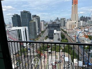 Продажа 1 кровать кондо в Ратчатхещи, Бангкок