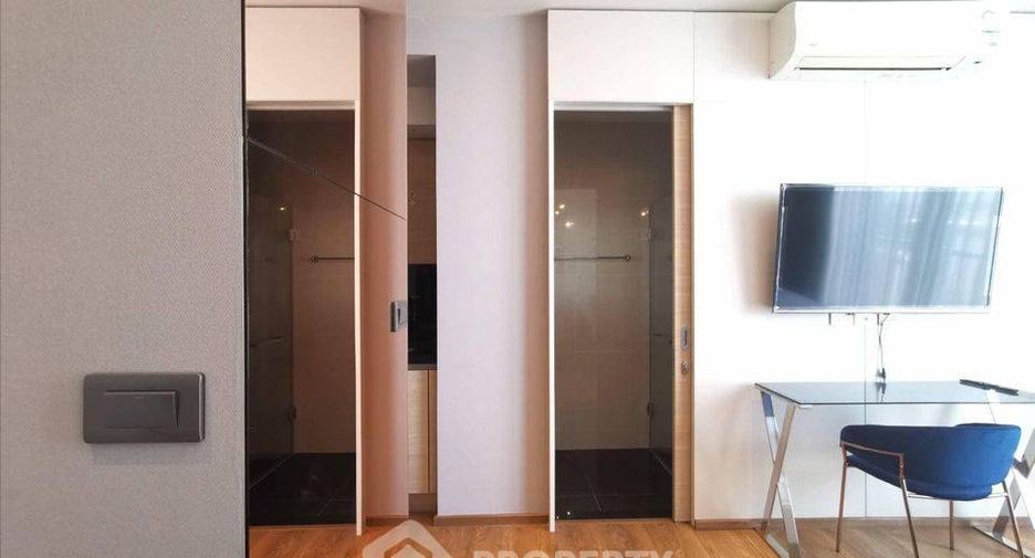 For sale 1 bed condo in Khlong Toei, Bangkok