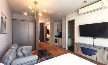 For sale 1 bed condo in Khlong Toei, Bangkok