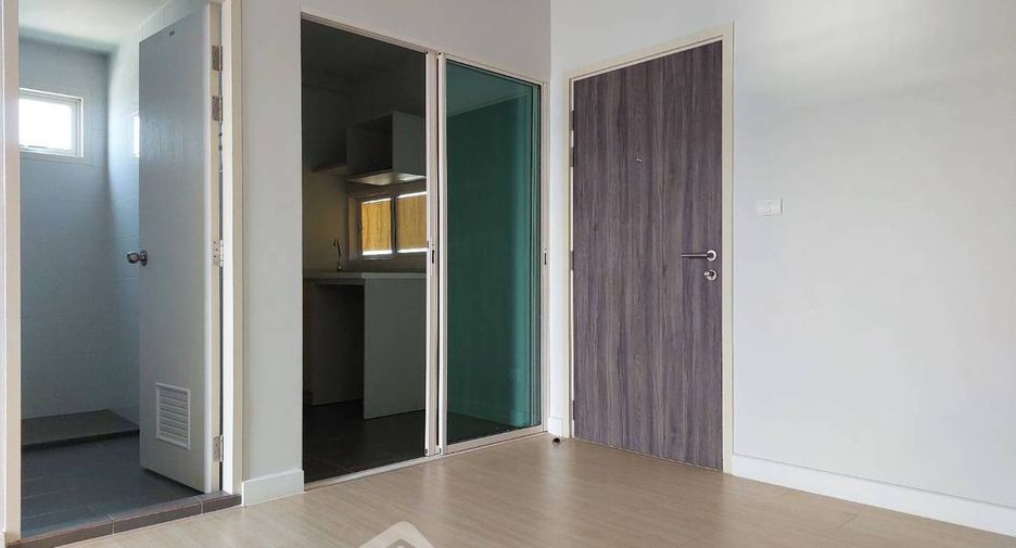 For sale 1 bed condo in Thon Buri, Bangkok