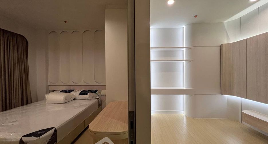 For sale 1 bed condo in Thon Buri, Bangkok