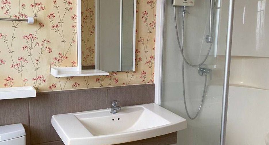 For sale 3 bedrooms house in Bueng Kum, Bangkok