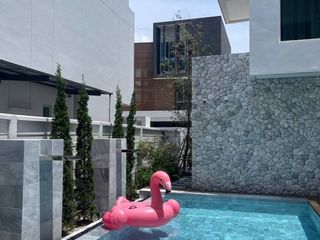 For sale 4 bedrooms house in Taling Chan, Bangkok