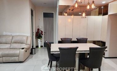 Wohnung zum Kauf mit 2 Zimmer in Watthana, Bangkok