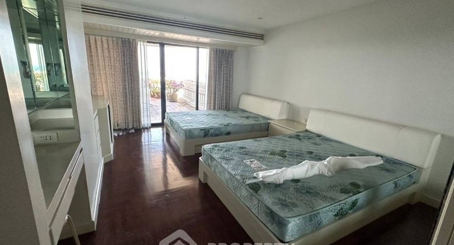 Condo en venta de 3 habitaciones en Sattahip, Chonburi
