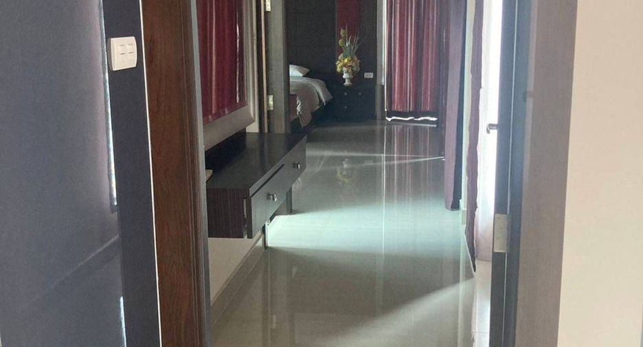 For sale 4 ベッドルーム house in Huay Yai, Pattaya