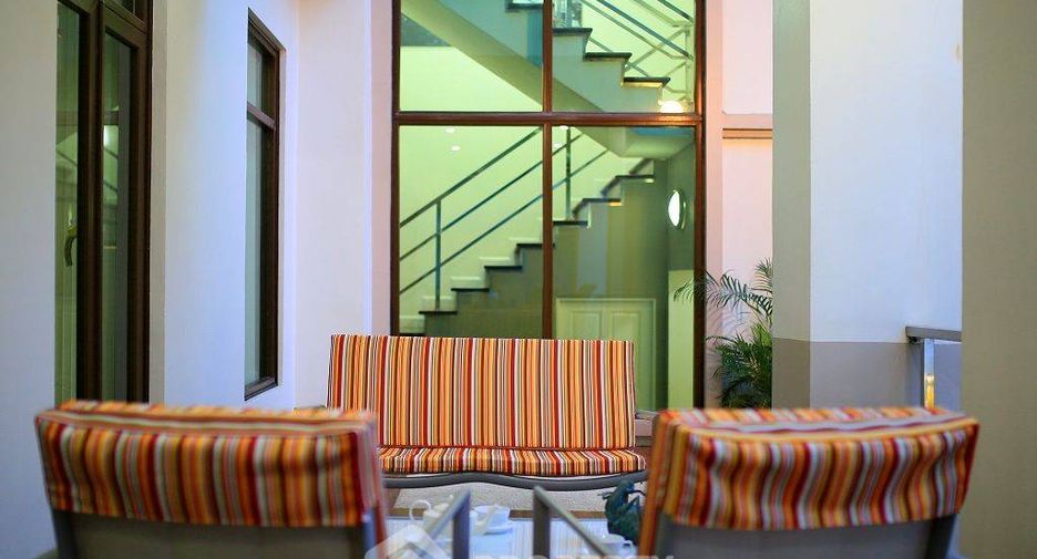 For sale 5 bedrooms villa in Bang Lamung, Chonburi