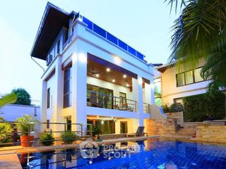 For sale 5 bedrooms villa in Bang Lamung, Chonburi