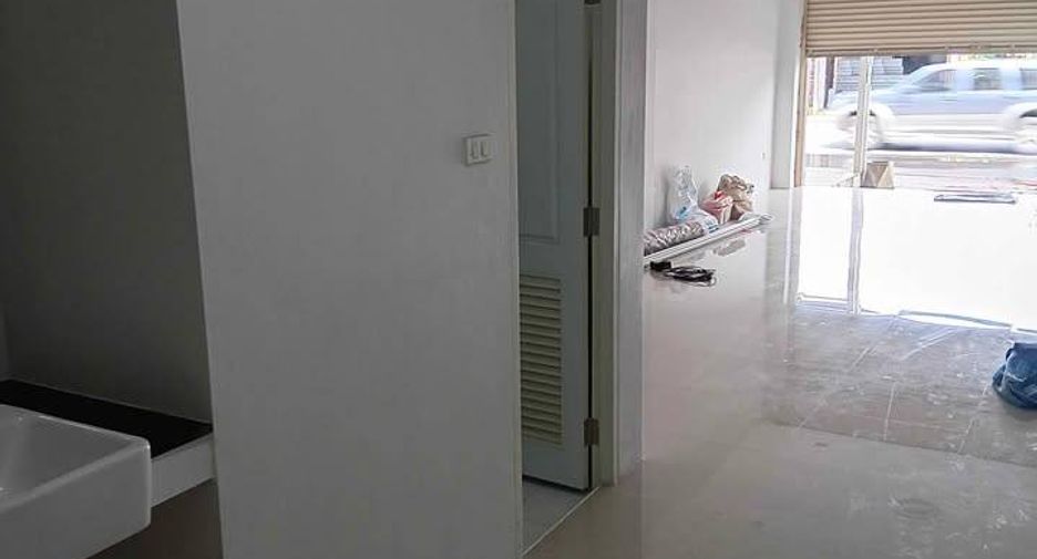 Casa en venta de 4 habitaciones en Mueang Chon Buri, Chonburi