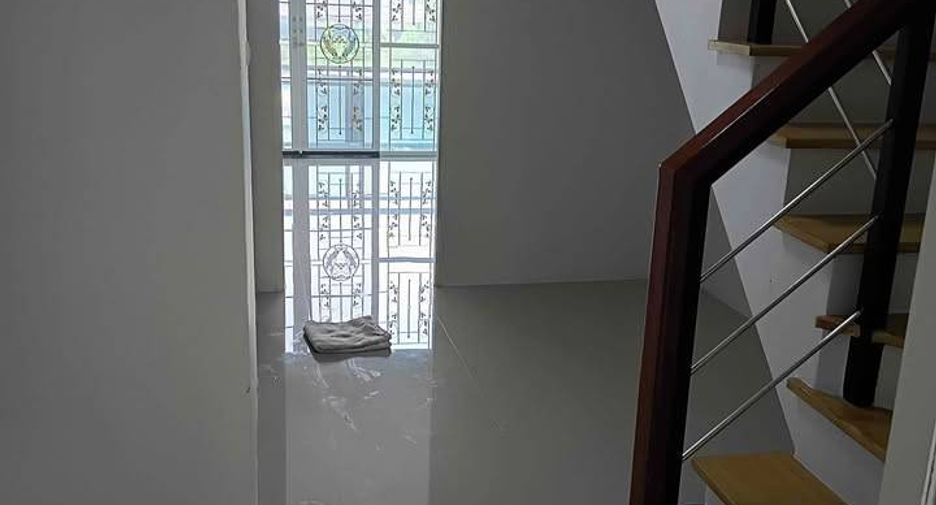 Casa en venta de 4 habitaciones en Mueang Chon Buri, Chonburi