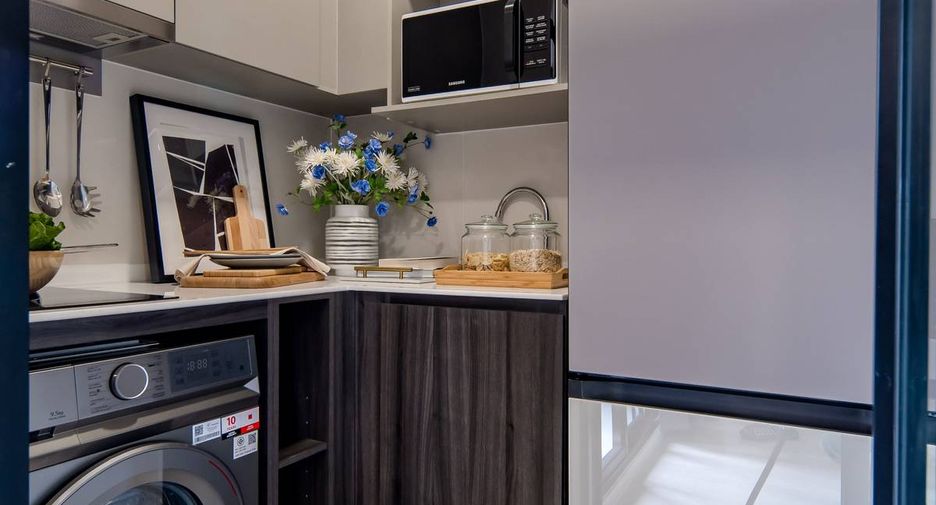 For sale 1 bed condo in Bang Kapi, Bangkok