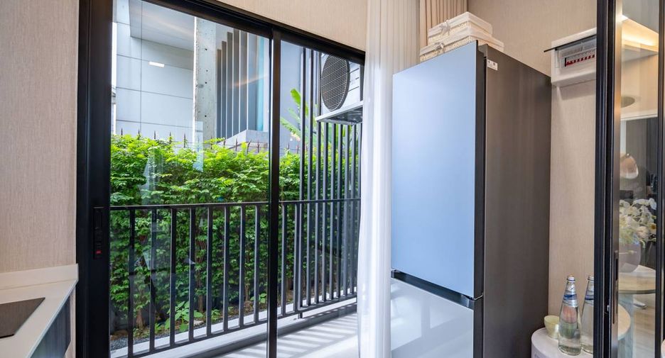 For sale 1 bed condo in Bang Kapi, Bangkok