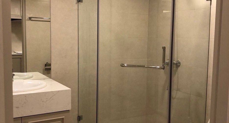 For sale 2 bedrooms condo in Bang Rak, Bangkok