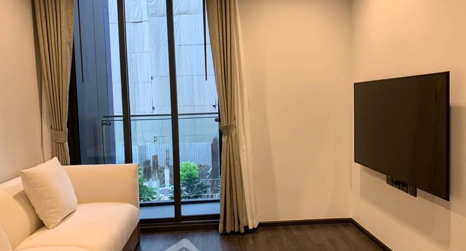 For sale 2 bedrooms condo in Huai Khwang, Bangkok