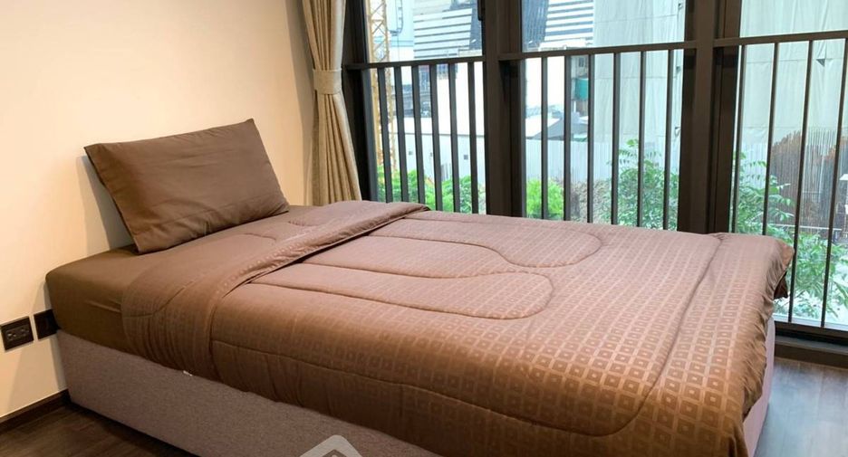 For sale 2 bedrooms condo in Huai Khwang, Bangkok