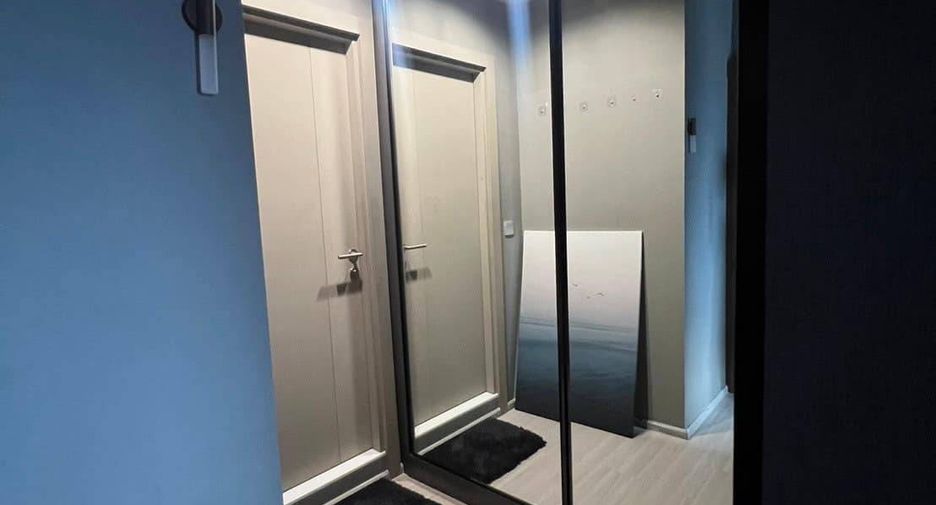 For sale 2 bedrooms condo in Huai Khwang, Bangkok