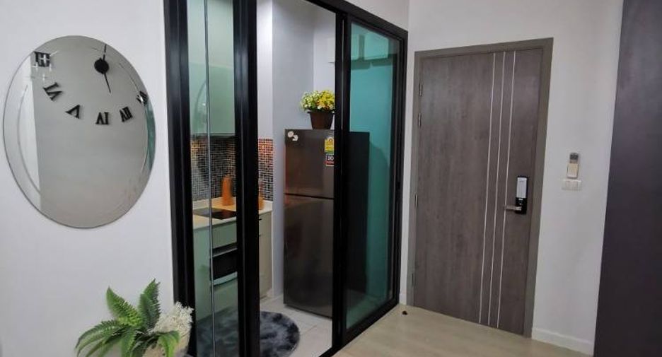 For rent and for sale 1 bed condo in Watthana, Bangkok