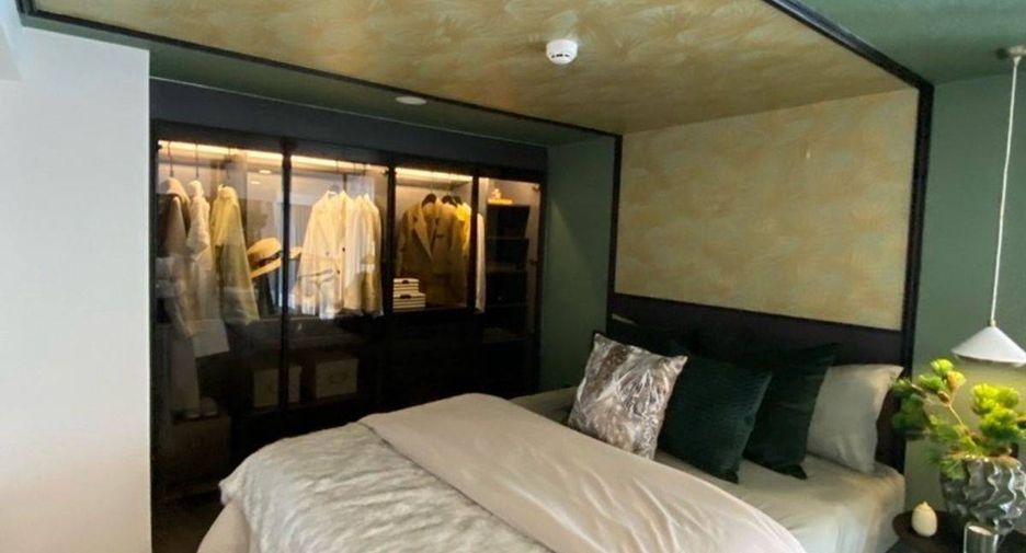 For sale 2 bedrooms condo in Bang Rak, Bangkok