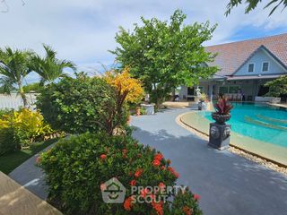 À vendre 6 chambres maison à Bang Lamung, Chonburi