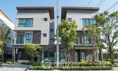 For sale 4 ベッドルーム house in Saphan Sung, Bangkok