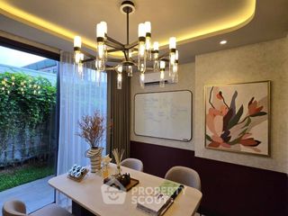 For sale 3 bedrooms condo in Phra Khanong, Bangkok