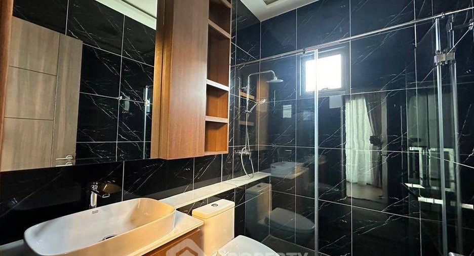 For sale 3 bedrooms house in Bang Lamung, Chonburi