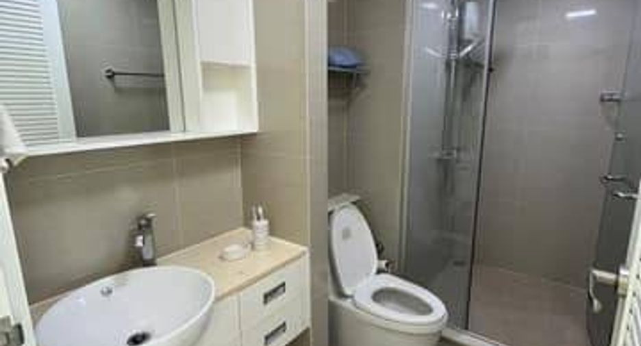 À vendre 1 chambre condo à Huai Khwang, Bangkok