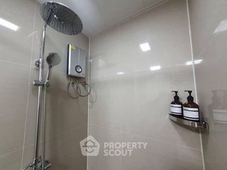 Продажа 1 кровать кондо в Хуаи Кхщанг, Бангкок