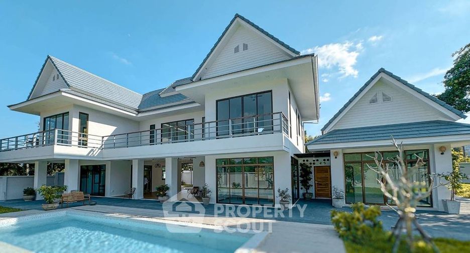 Villa zum Kauf mit 3 Zimmer in Sattahip, Pattaya
