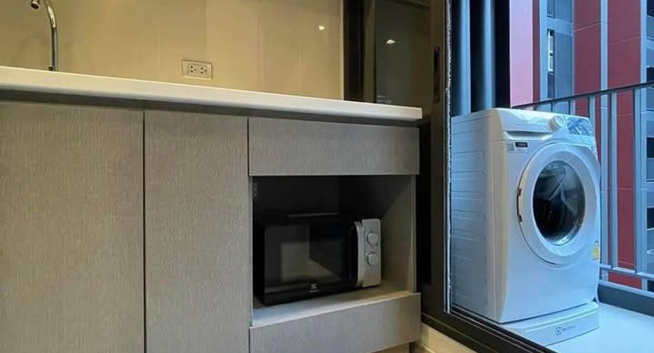 Wohnung zum Kauf mit 1 Zimmer in Huai Khwang, Bangkok