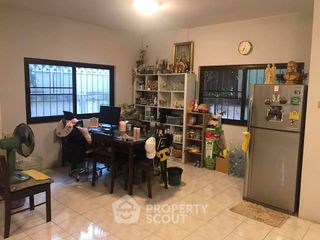 Продажа 3 спальни дом в Mueang Chon Buri, Чонбури