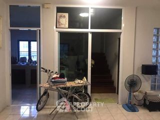 Продажа 3 спальни дом в Mueang Chon Buri, Чонбури