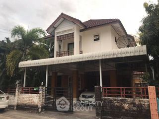 Продажа 3 спальни дом в Mueang Chon Buri, Чонбури