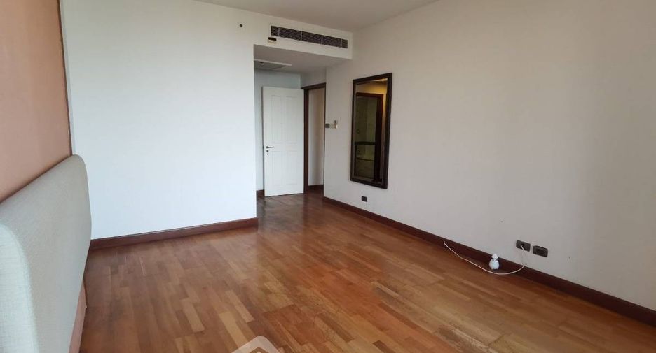 À vendre 2 chambres condo à Pathum Wan, Bangkok