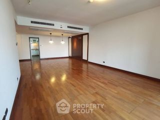 À vendre 2 chambres condo à Pathum Wan, Bangkok