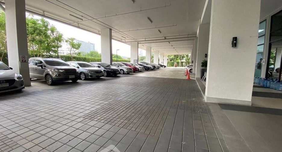 For sale 1 bed condo in Thon Buri, Bangkok