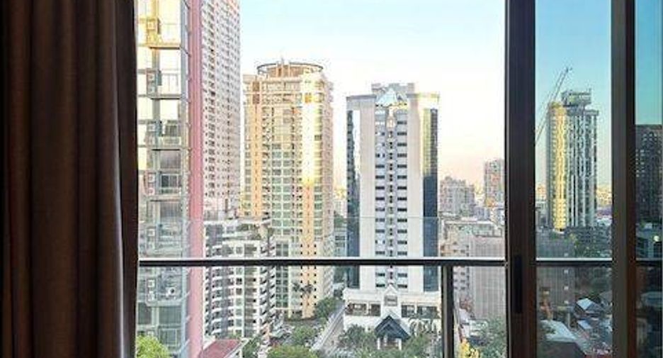 For sale 1 bed condo in Khlong Toei, Bangkok